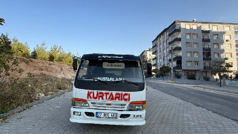 Arı Oto Kurtarıcı